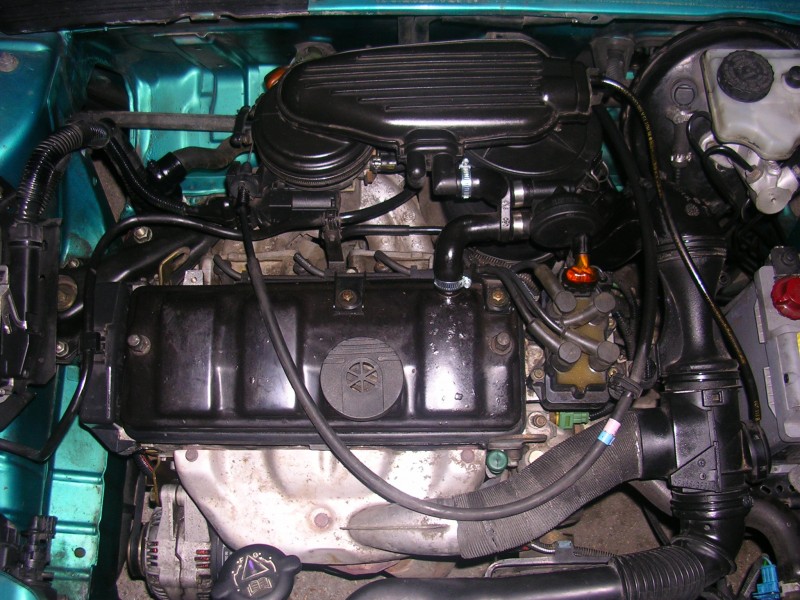 Moteur 106 HDZ 1997 04.jpg