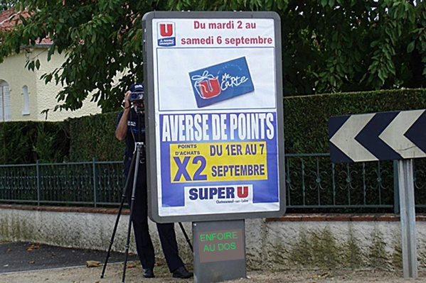 enfoiré au dos.jpg