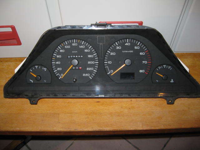divers pieces 605 001.jpg
